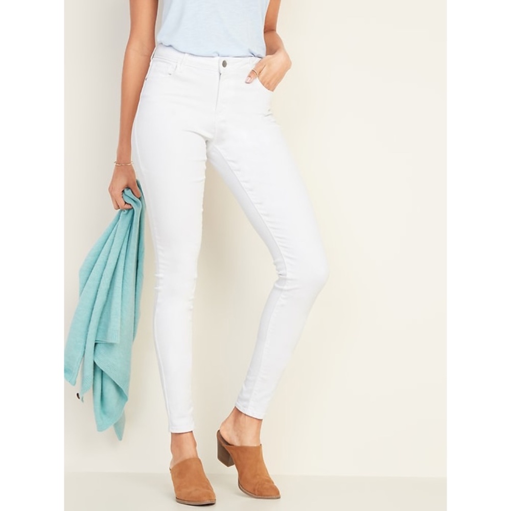 Mid-Rise Rockstar Skinny Jeans Size 4
